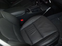 2012款 2.4L 自动 尊贵版