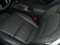 2012款 2.4L 自动 尊贵版