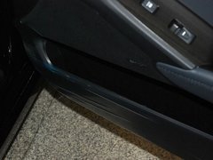 2012款 2.4L 自动 尊贵版