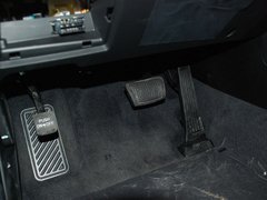 2012款 2.4L 自动 尊贵版