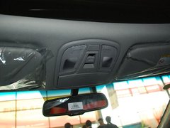 2012款 2.4L 自动 尊贵版