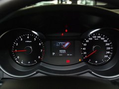 2012款 2.4L 自动 尊贵版