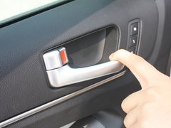 2012款 2.4L 自动 旗舰版