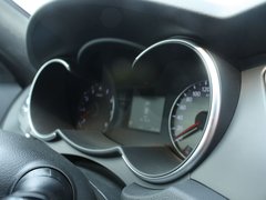 2012款 2.4L 自动 旗舰版