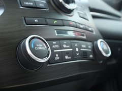 2012款 2.4L 自动 旗舰版