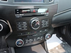 2012款 2.4L 自动 旗舰版