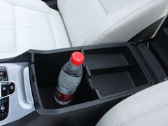 2012款 2.4L 自动 旗舰版