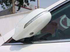 2012款 2.4L 自动 旗舰版