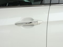 2012款 2.4L 自动 旗舰版