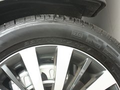 2012款 2.4L 自动 旗舰版