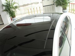 2012款 2.4L 自动 旗舰版
