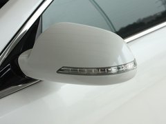 2012款 2.4L 自动 旗舰版