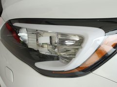 2012款 2.4L 自动 旗舰版