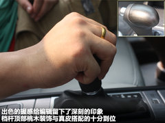 2012款 2.4L 自动 旗舰版