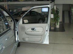 2011款 两厢 1.6 手动 科技型