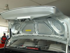 2011款 两厢 1.6 手动 科技型