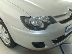 2011款 两厢 1.6 手动 科技型