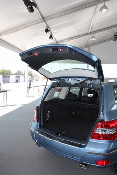 2012款 GLK300 3.0L 动感型 5座