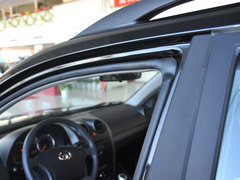 2012款 欧风版 2.0L 手动 两驱豪华型 5座