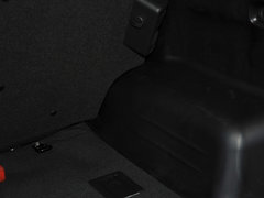 2012款 欧风版 2.0L 手动 两驱豪华型 5座