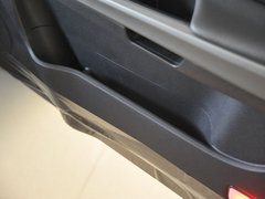 2012款 欧风版 2.4L 手动 四驱豪华型 5座