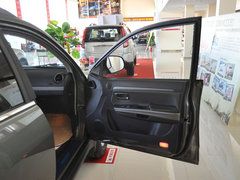 2012款 欧风版 2.4L 手动 四驱豪华型 5座