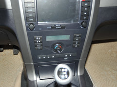 2012款 欧风版 2.4L 手动 四驱豪华型 5座