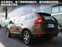 2012款 3.0T 自动 AWD舒适版 5座