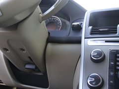 2012款 3.0T 自动 AWD舒适版 5座