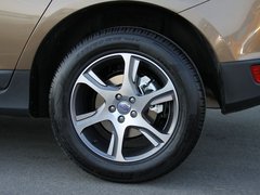 2012款 3.0T 自动 AWD舒适版 5座