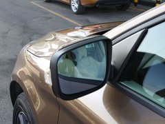 2012款 3.0T 自动 AWD舒适版 5座
