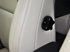 2012款 3.0T 自动 AWD个性运动版 5座
