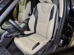 2012款 3.0T 自动 AWD个性运动版 5座