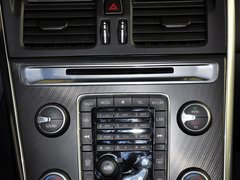 2012款 3.0T 自动 AWD个性运动版 5座