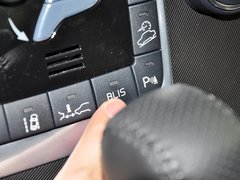 2012款 3.0T 自动 AWD个性运动版 5座