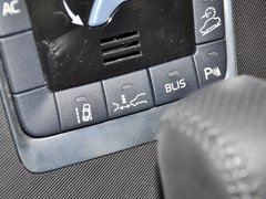 2012款 3.0T 自动 AWD个性运动版 5座