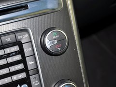 2012款 3.0T 自动 AWD个性运动版 5座