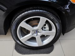 2012款 3.0T 自动 AWD个性运动版 5座