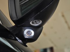 2012款 3.0T 自动 AWD个性运动版 5座