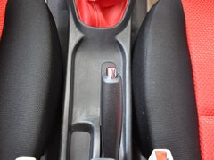 2011款 1.5 手动 标准型