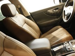 2011款 FX35 3.5L 自动 标准版 5座