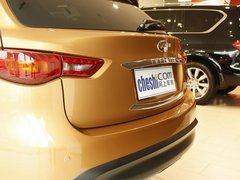 2011款 FX35 3.5L 自动 标准版 5座