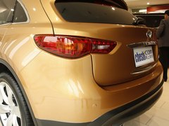 2011款 FX35 3.5L 自动 标准版 5座