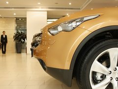 2011款 FX35 3.5L 自动 标准版 5座