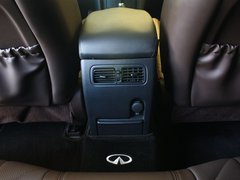 2011款 FX35 3.5L 自动 超越版 5座