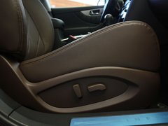 2011款 FX35 3.5L 自动 超越版 5座
