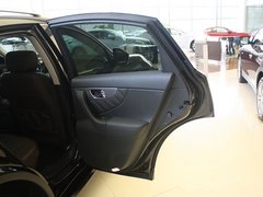 2011款 FX35 3.5L 自动 超越版 5座