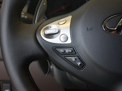 2011款 FX35 3.5L 自动 超越版 5座