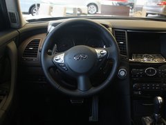 2011款 FX35 3.5L 自动 超越版 5座