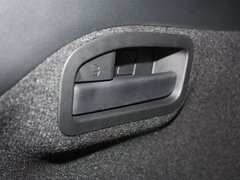 2011款 FX35 3.5L 自动 超越版 5座